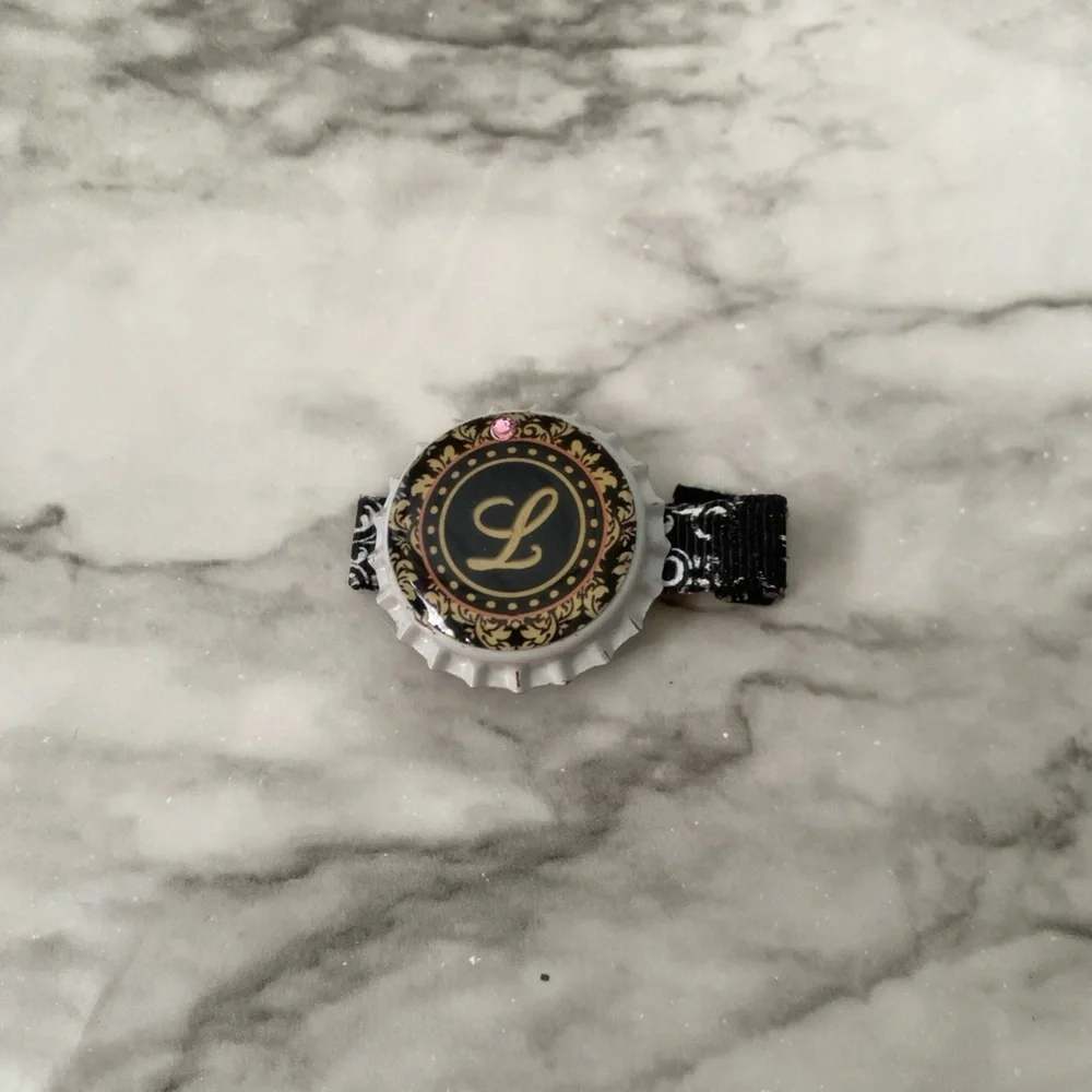 Handmade Vintage Girls Bottle Cap Hair Clip “L” Gold, Black & Pink
